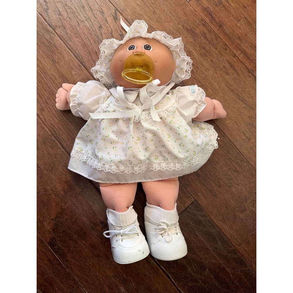 Vintage 1982 Cabbage Patch Kids Doll Coleco SS Factory Floral Dress Pacifier